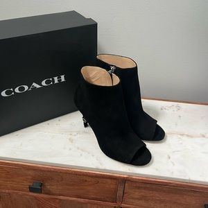 NIB Coach ladies healed open toed bootie
